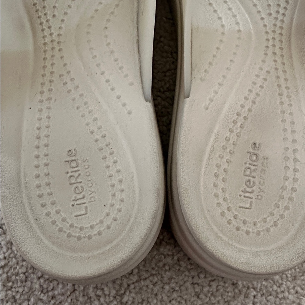 Crocs Brooklyn Buckle Low Wedge - Picture 2 of 8